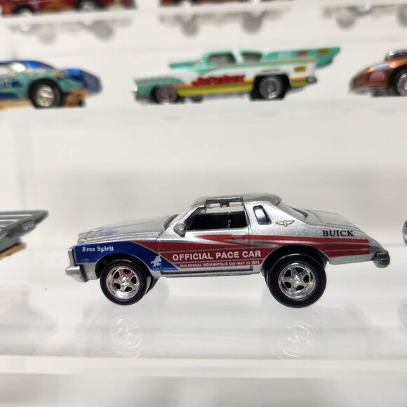 Lot of (9) Johnny Lightning Diecast Cars 1990s (g1) - Picture 10 of 11